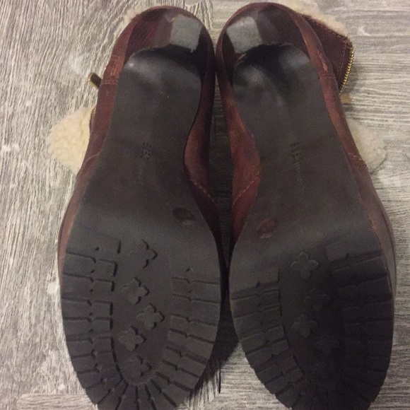 BCBG Brown “Fur” Lined Heeled Booties - Picture 4 of 5
